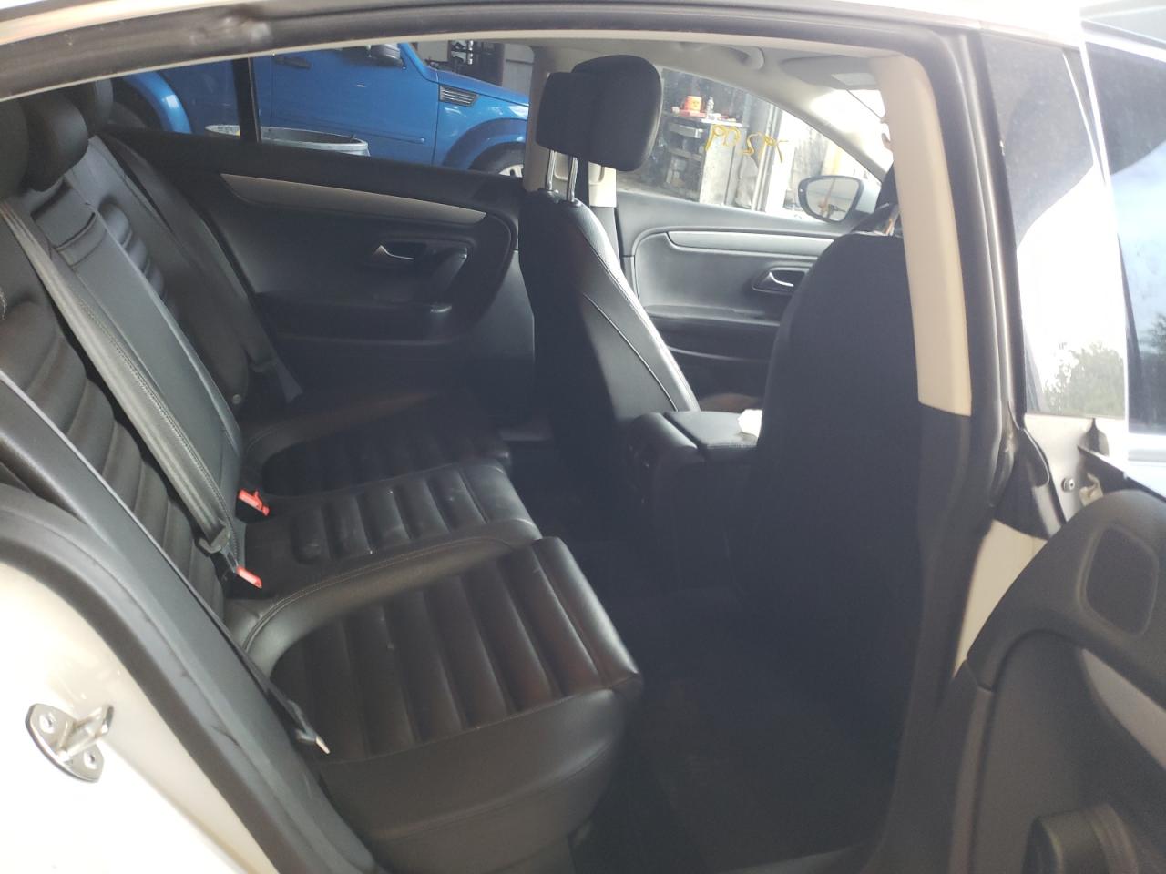 Photo 6 from auction – 2016 VOLKSWAGEN CC BASE with VIN WVWBN7AN0GE502873