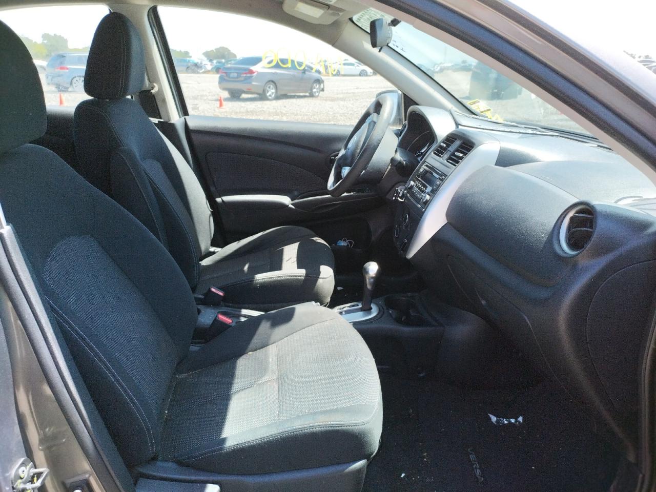 Photo 5 from auction – 2016 NISSAN VERSA S with VIN 3N1CN7AP7GL896302