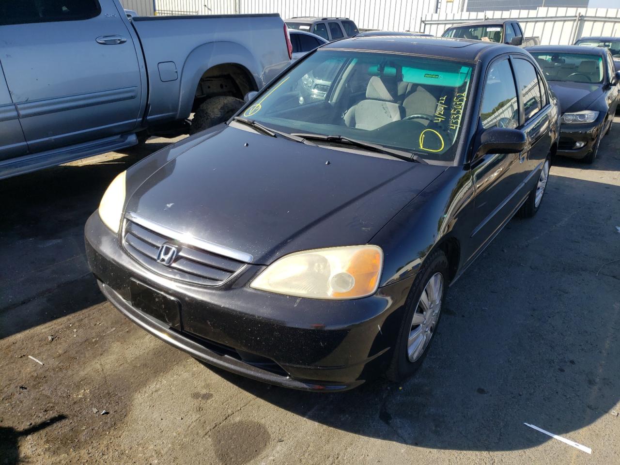 Photo 2 from auction – 2001 HONDA CIVIC EX with VIN 2HGES26751H615576