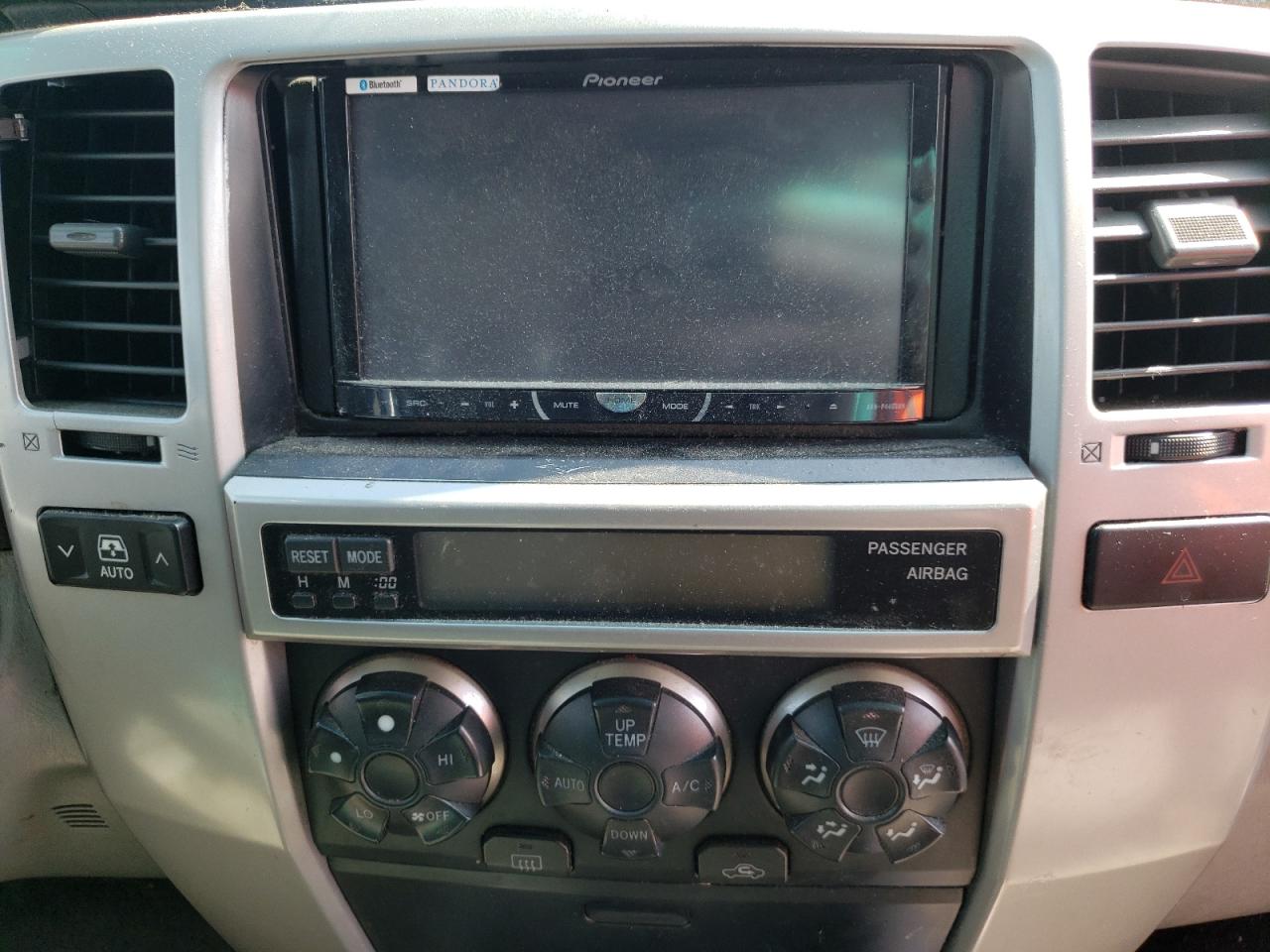 Photo 9 from auction – 2005 TOYOTA 4RUNNER SR with VIN JTEZT14R358005548