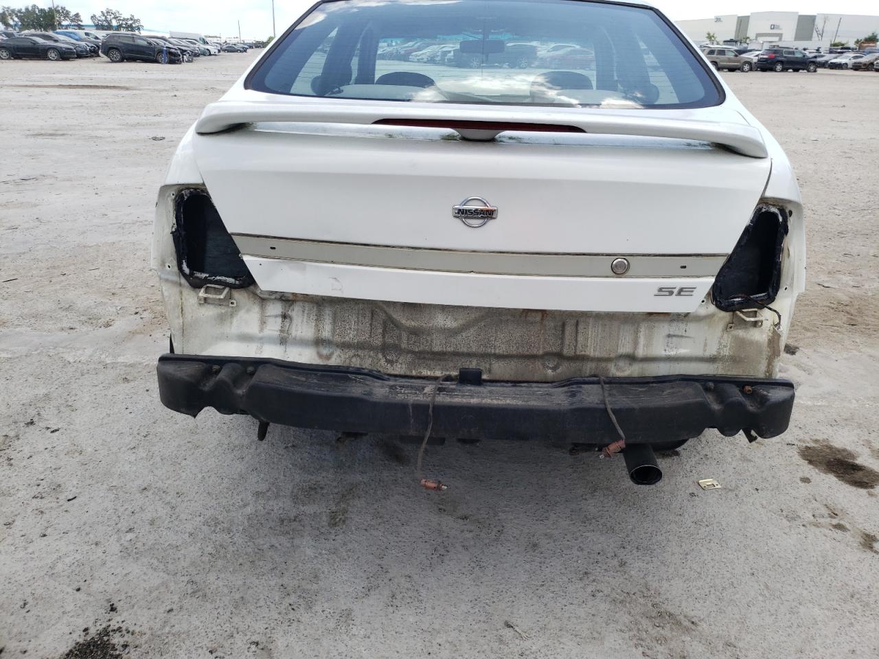 Photo 9 from auction – 2000 NISSAN ALTIMA XE with VIN 1N4DL01D7YC230886