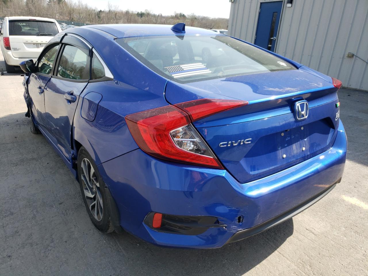 Photo 3 from auction – 2017 HONDA CIVIC EX with VIN 19XFC2F79HE212223