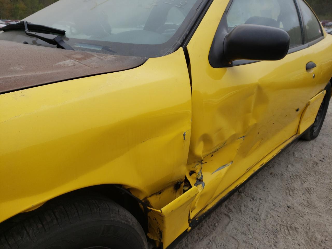 Photo 9 from auction – 2004 PONTIAC SUNFIRE with VIN 1G2JB12F547218877