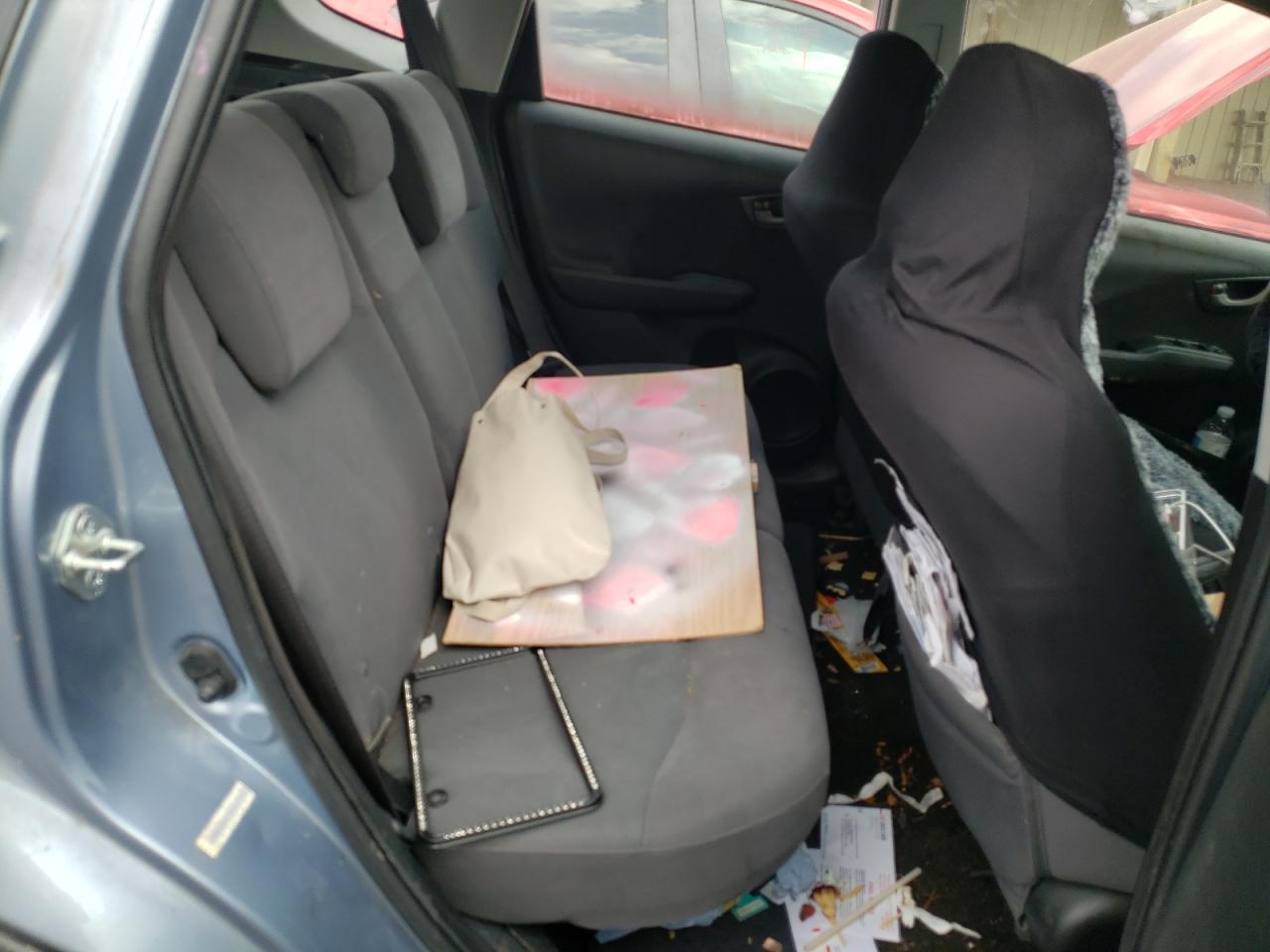 Photo 18 from auction – 2011 HONDA FIT with VIN JHMGE8H35BC023917