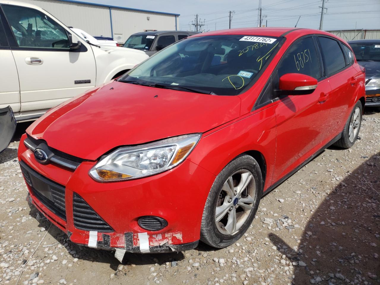 Photo 2 from auction – 2014 FORD FOCUS SE with VIN 1FADP3K27EL207834