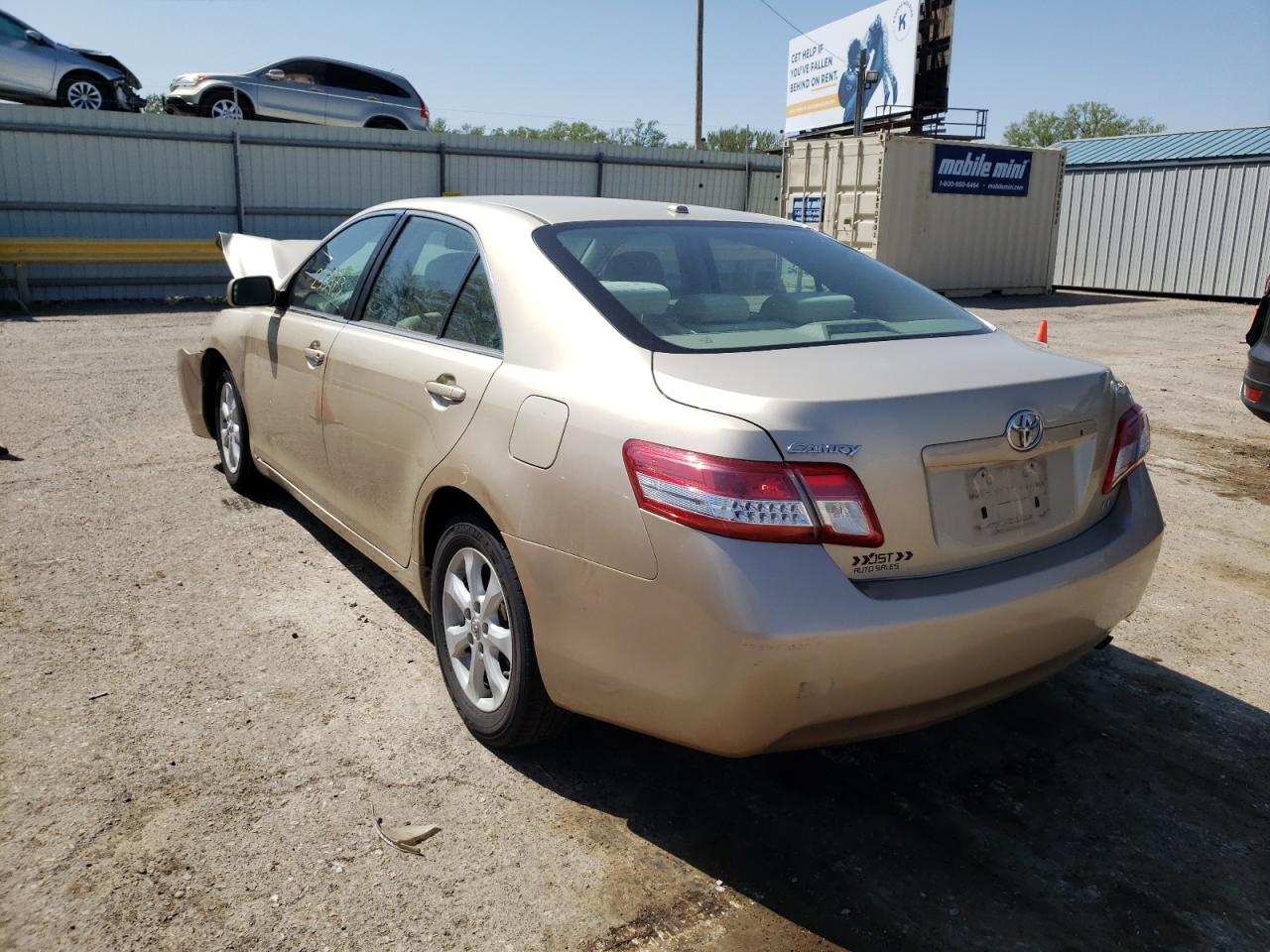 Zdjęcie 3 z aukcji – 2010 TOYOTA CAMRY BASE z VIN 4T4BF3EK5AR047569