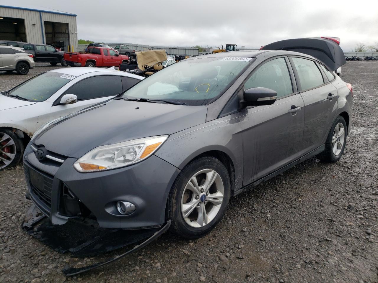Photo 2 from auction – 2012 FORD FOCUS SE with VIN 1FAHP3F29CL360577