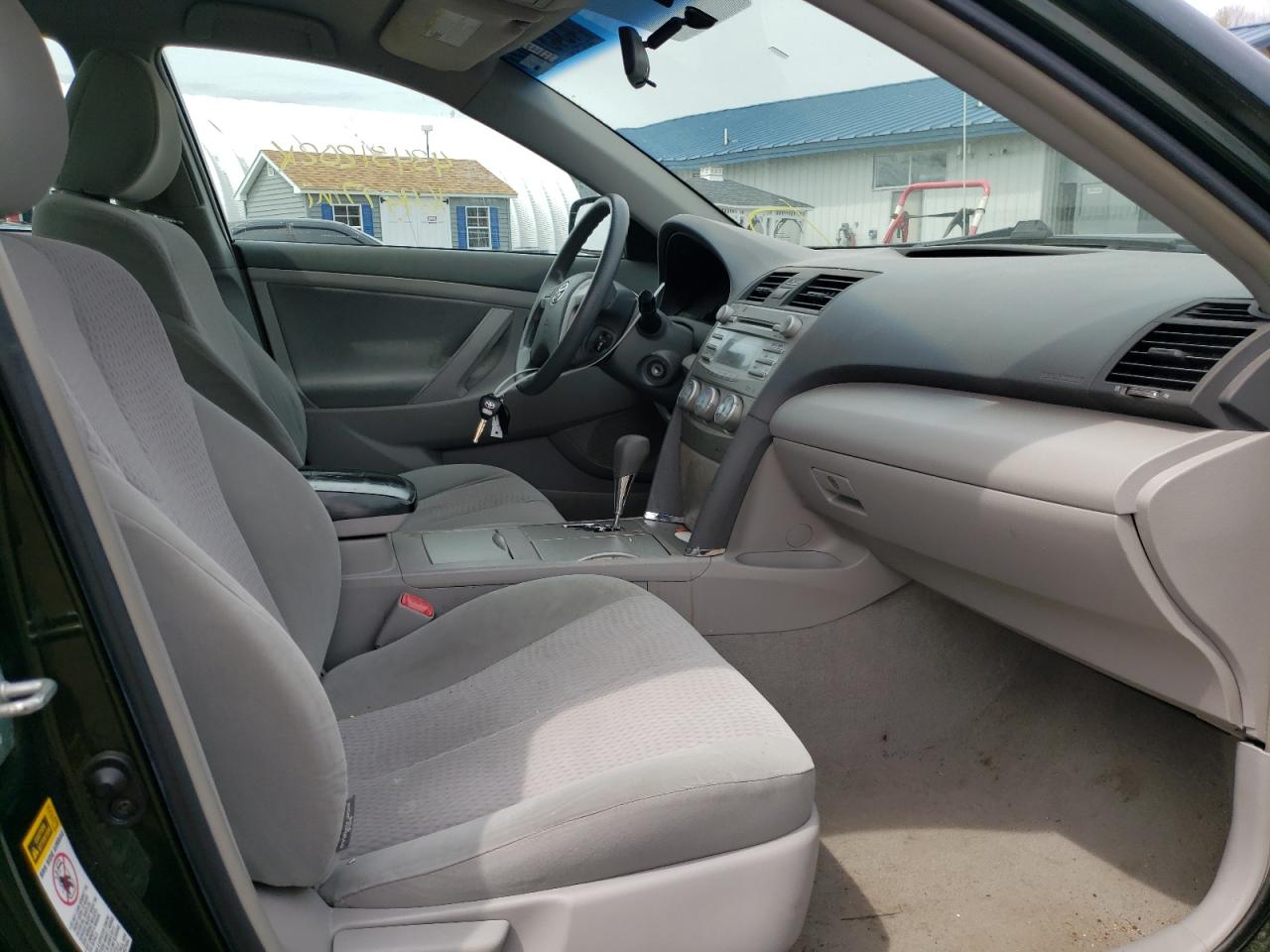 Photo 5 from auction – 2010 TOYOTA CAMRY BASE with VIN 4T1BF3EK8AU549860