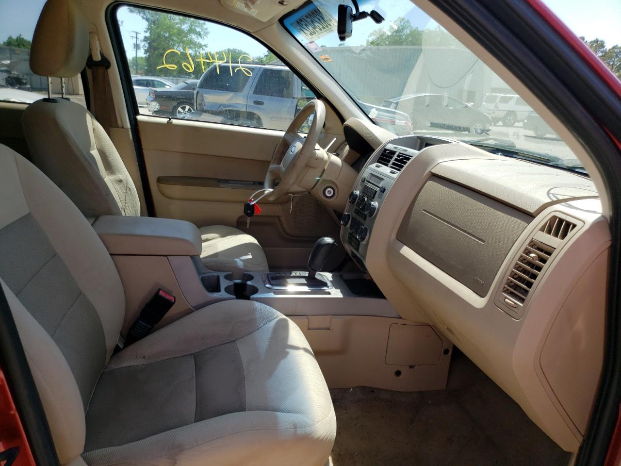 Photo 5 from auction – 2008 FORD ESCAPE XLT with VIN 1FMCU03178KE31324