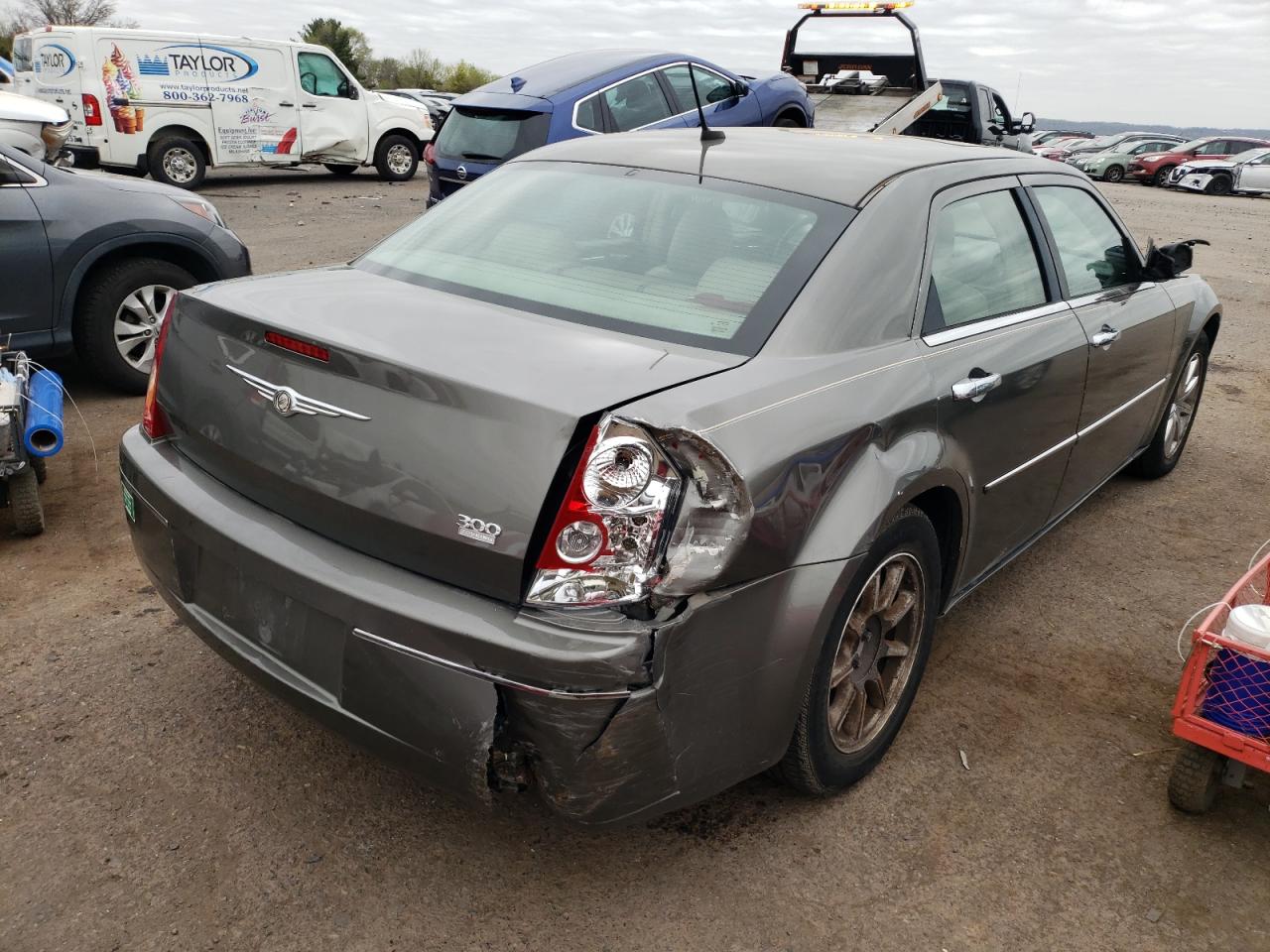 Photo 4 from auction – 2008 CHRYSLER 300 TOURIN with VIN 2C3LA53G18H270785