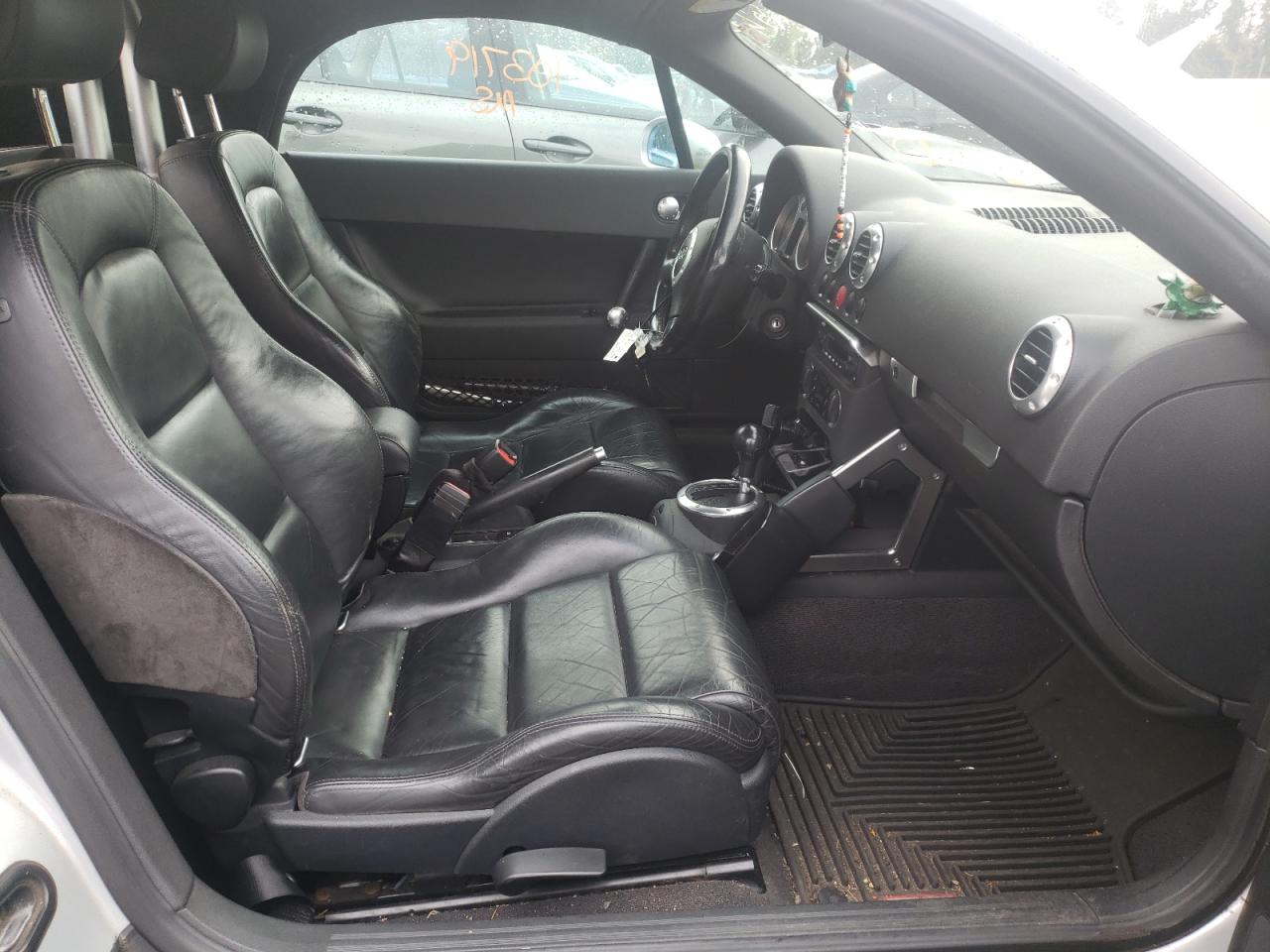 Photo 5 from auction – 2003 AUDI TT with VIN TRUTC28N631006843