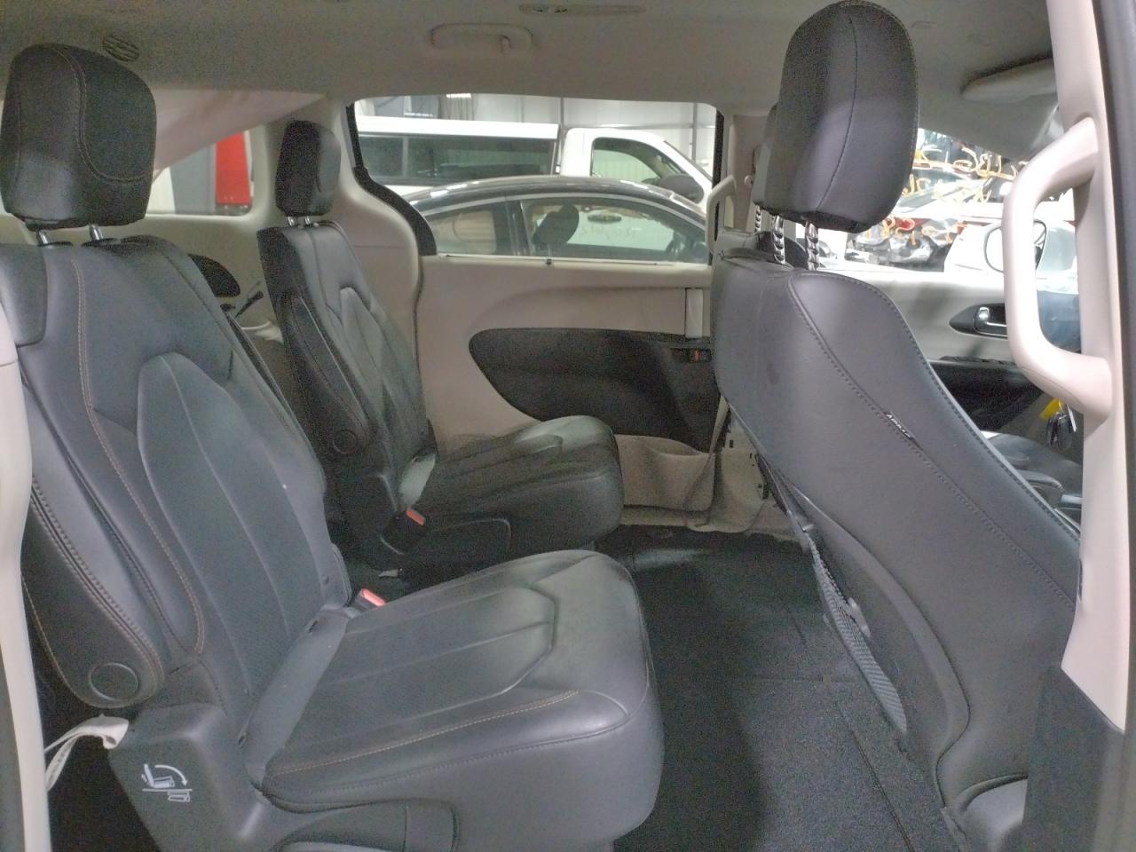 Photo 6 from auction – 2020 CHRYSLER PACIFICA T with VIN 2C4RC1BG9LR238146
