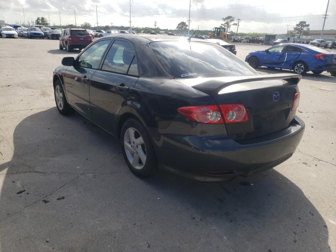 Photo 3 from auction – 2004 MAZDA 6 I with VIN 1YVFP80C445N91242