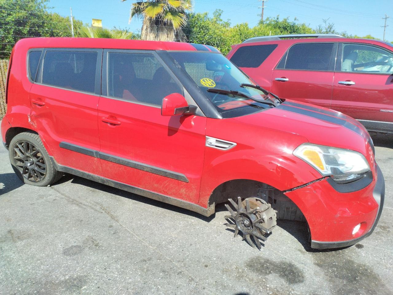 Photo 9 from auction – 2011 KIA SOUL with VIN KNDJT2A28B7250975