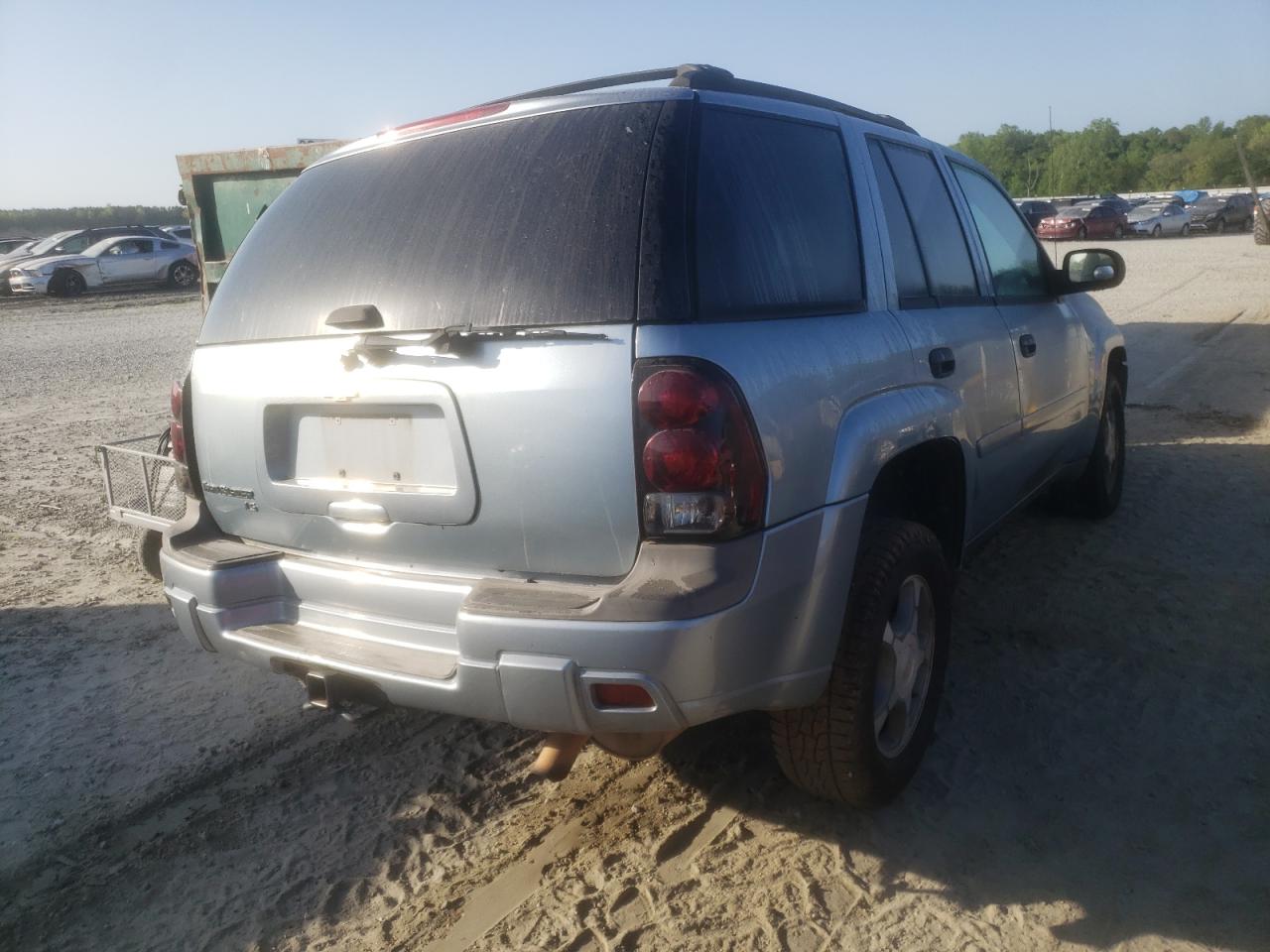 Photo 4 from auction – 2006 CHEVROLET TRAILBLAZE with VIN 1GNDS13S862357218