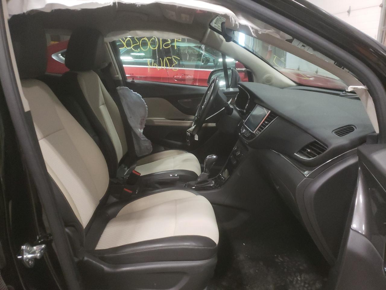 Photo 5 from auction – 2018 BUICK ENCORE PRE with VIN KL4CJBSB8JB581154