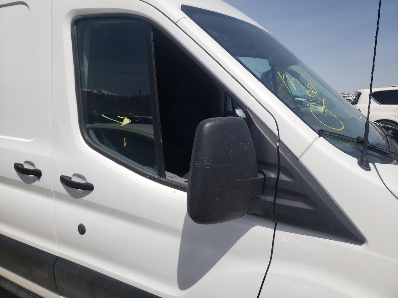 Photo 9 from auction – 2019 FORD TRANSIT T- with VIN 1FTYR2CM6KKA88806