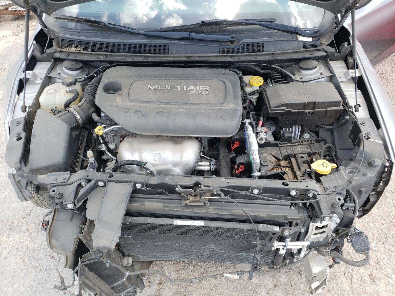 Photo 7 from auction – 2015 CHRYSLER 200 LIMITE with VIN 1C3CCCAB6FN711546
