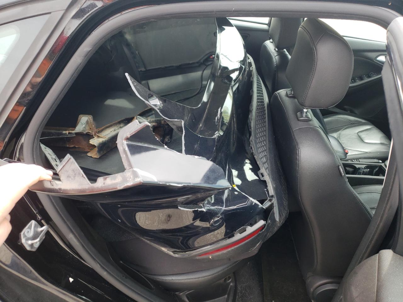 Photo 6 from auction – 2016 FORD FOCUS SE with VIN 1FADP3F24GL295142