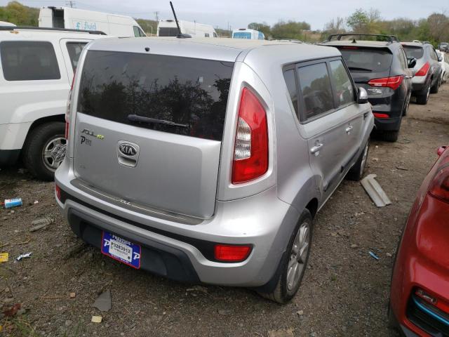 Photo 4 from auction – 2013 KIA SOUL with VIN KNDJT2A68D7579228