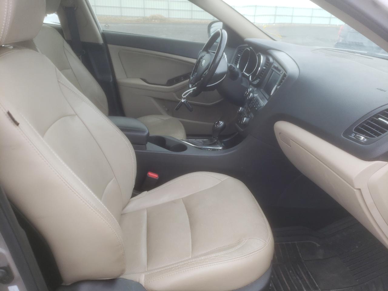 Photo 5 from auction – 2013 KIA OPTIMA EX with VIN 5XXGN4A72DG131258