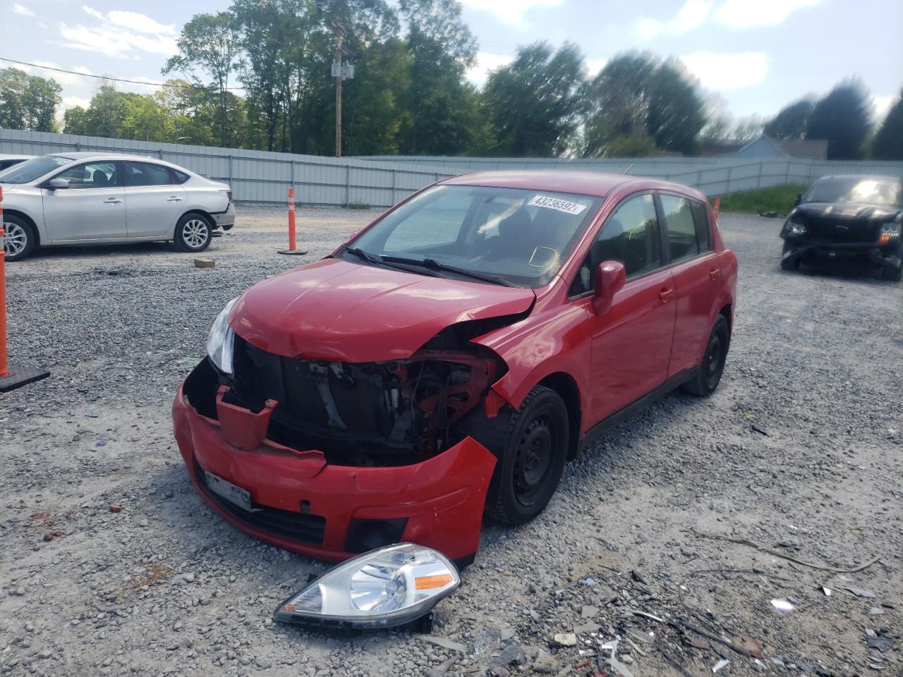 Photo 2 from auction – 2010 NISSAN VERSA S with VIN 3N1BC1CP2AL382554