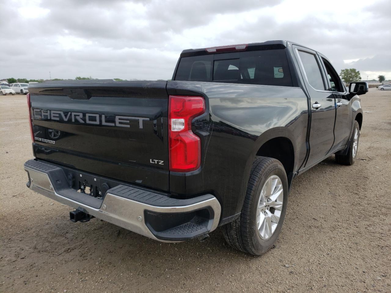 Photo 4 from auction – 2021 CHEVROLET SILVERADO with VIN 3GCPWEED2MG227746