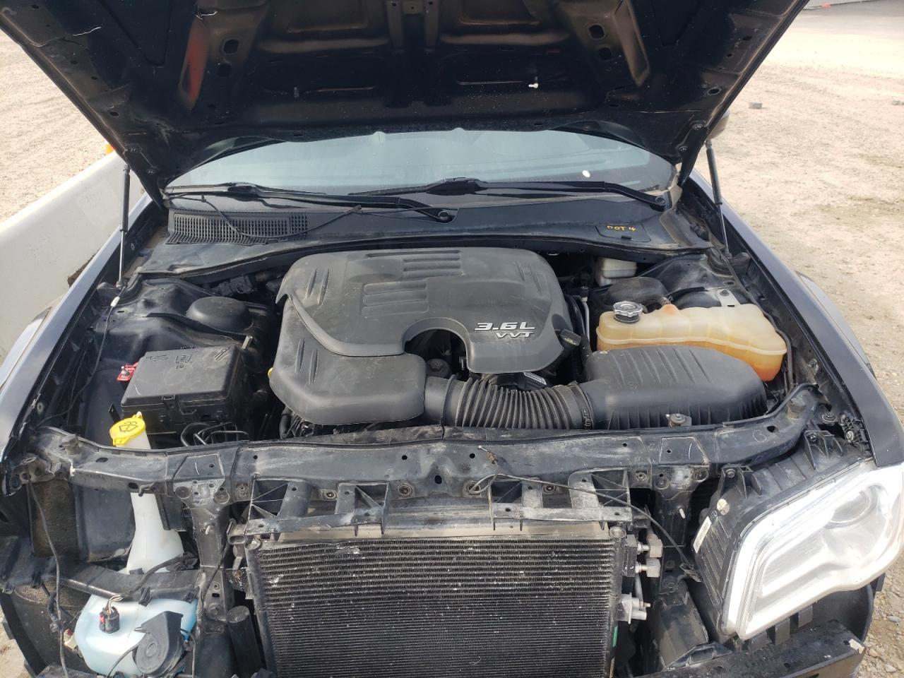 Photo 7 from auction – 2013 CHRYSLER 300 with VIN 2C3CCAAG1DH694290