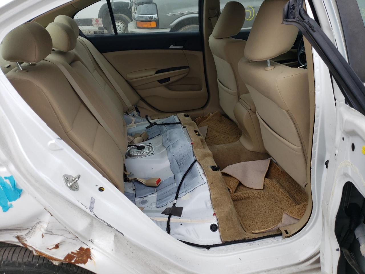 Photo 6 from auction – 2012 HONDA ACCORD LX with VIN 1HGCP2F35CA184132