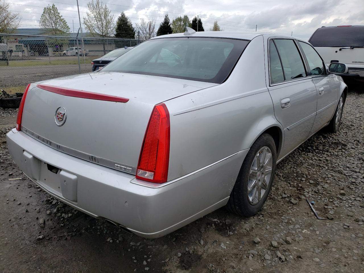 Photo 4 from auction – 2011 CADILLAC DTS PREMIU with VIN 1G6KH5E61BU116186