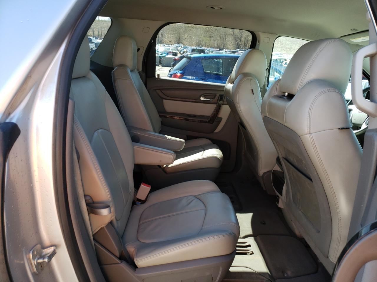 Photo 6 from auction – 2015 GMC ACADIA SLT with VIN 1GKKVRKD8FJ101468