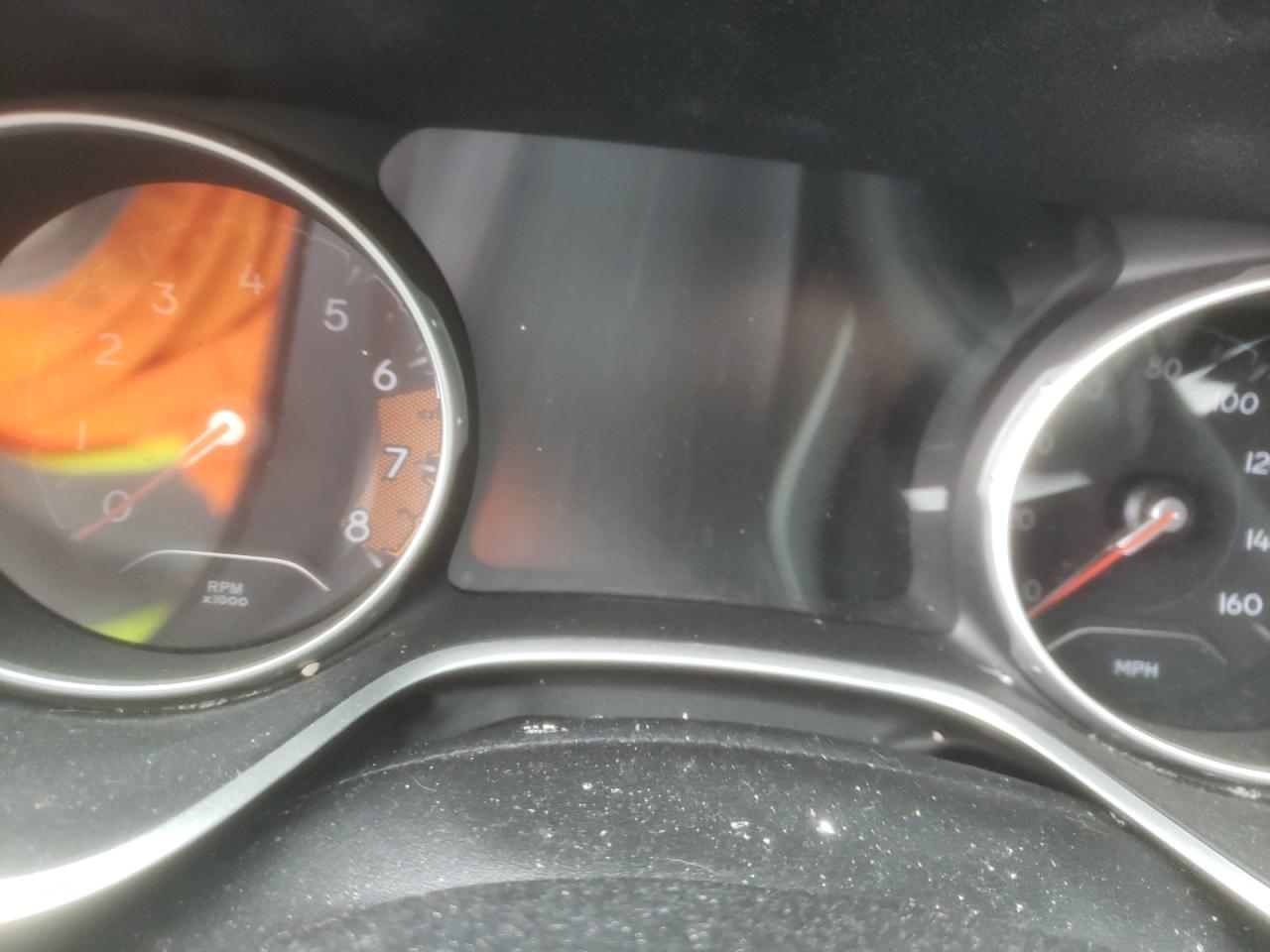 Photo 18 from auction – 2018 JEEP COMPASS LA with VIN 3C4NJDBB5JT155155
