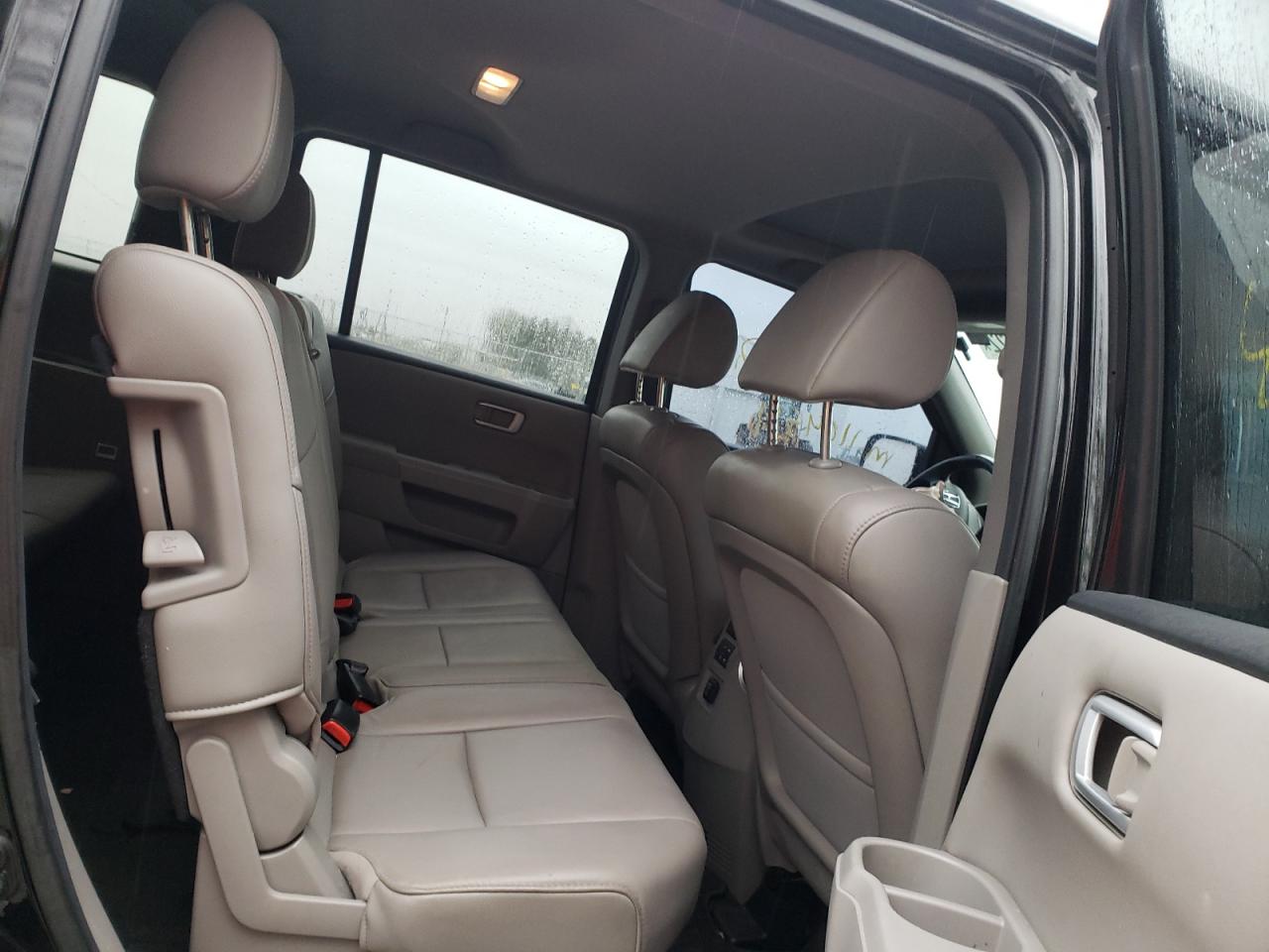 Photo 6 from auction – 2013 HONDA PILOT EXL with VIN 5FNYF4H58DB083919