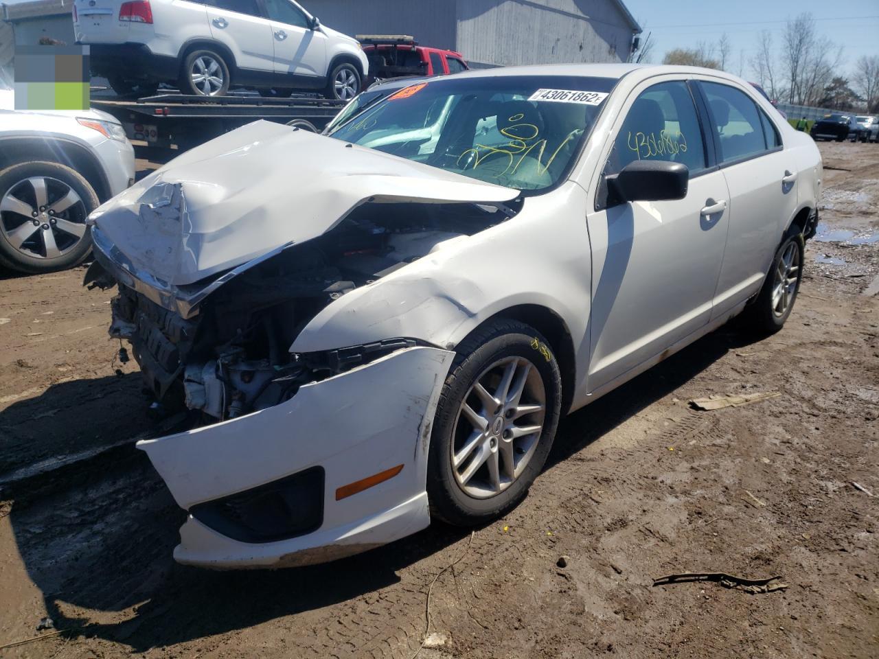 Photo 2 from auction – 2012 FORD FUSION S with VIN 3FAHP0GA3CR400822
