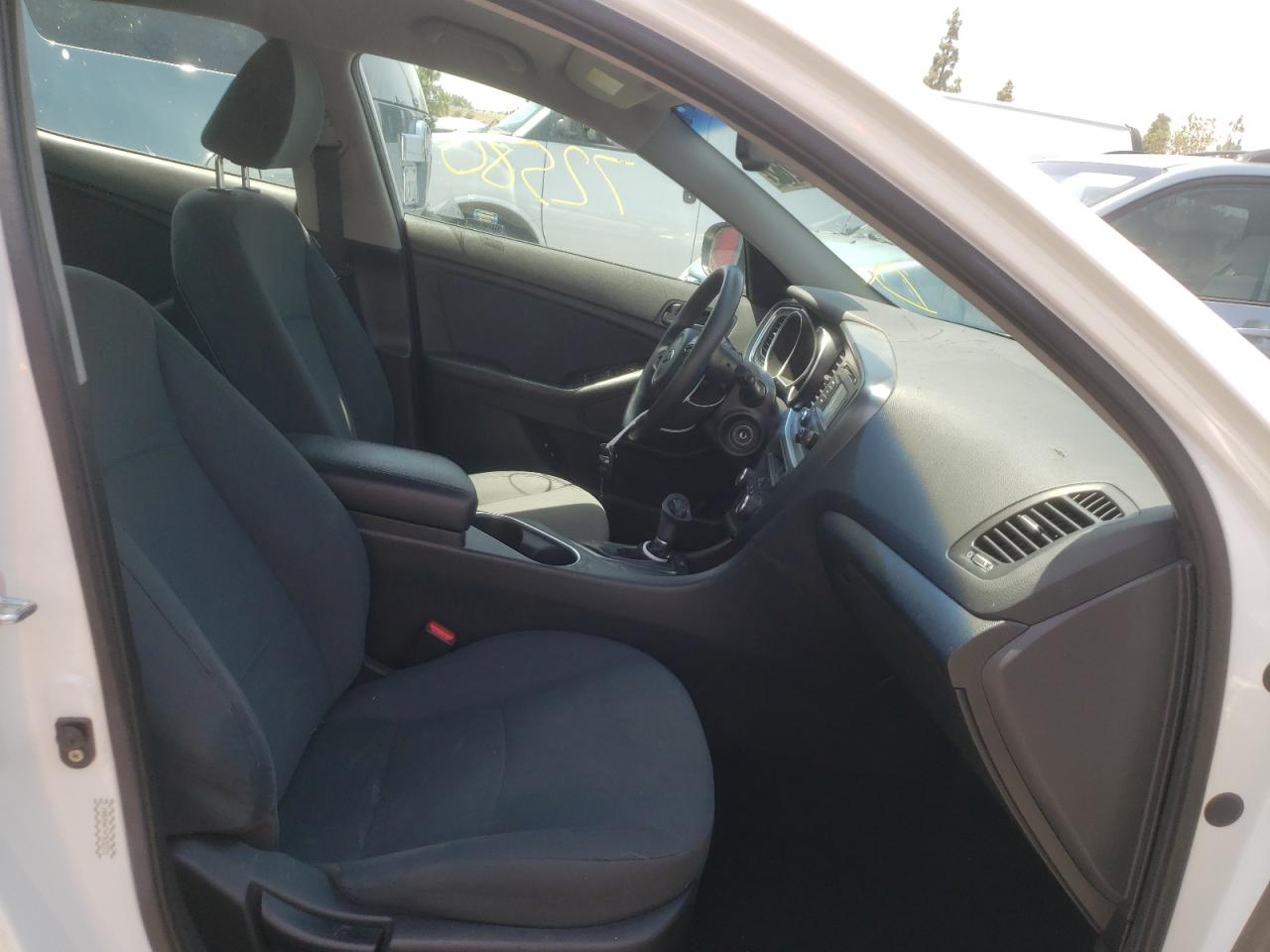 Фото 5 с аукциона – 2015 KIA OPTIMA LX с VIN KNAGM4A74F5652151