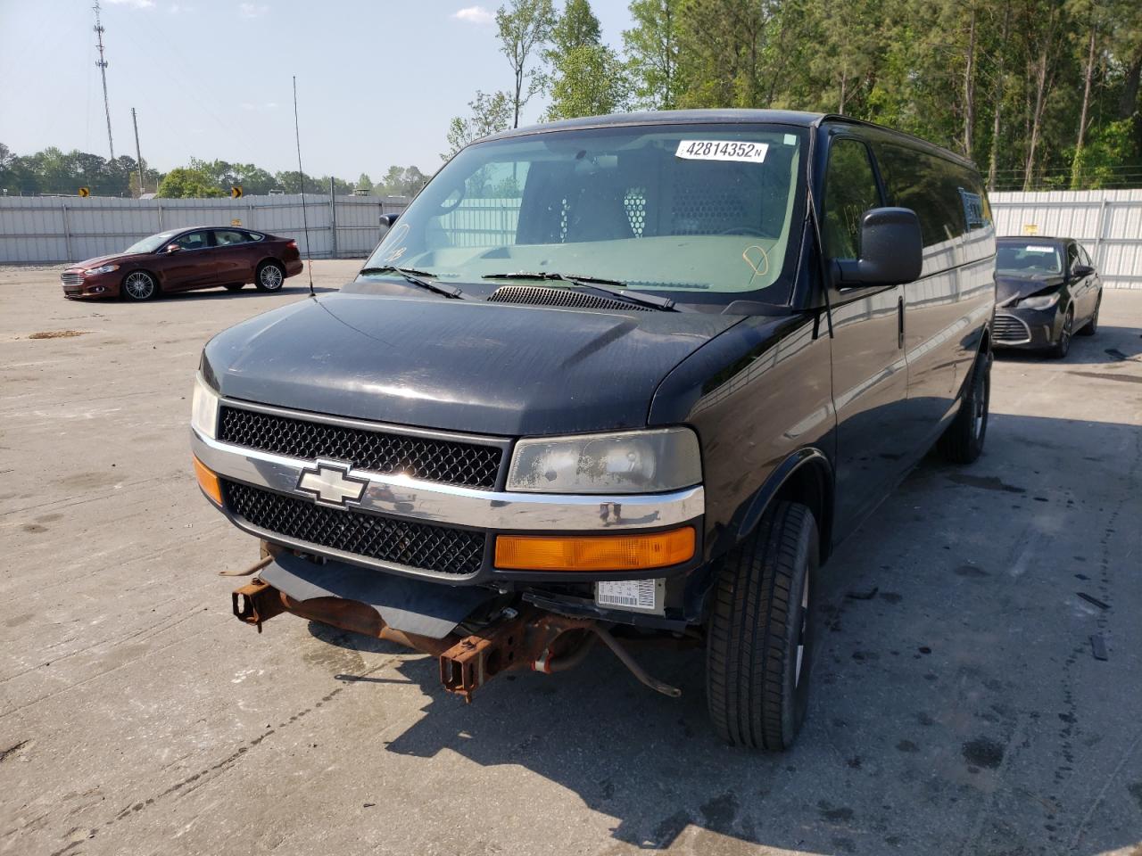 Photo 2 from auction – 2008 CHEVROLET EXPRESS G2 with VIN 1GCGG29C781173698