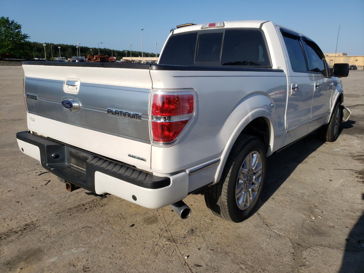 Photo 4 from auction – 2014 FORD F150 SUPER with VIN 1FTFW1CF2EFC17648
