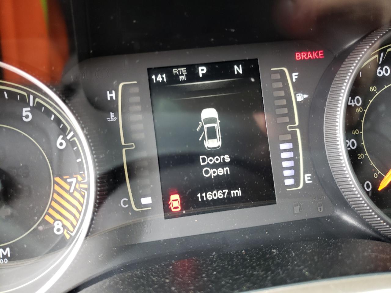 Photo 8 from auction – 2015 JEEP CHEROKEE L with VIN 1C4PJMCS0FW559196