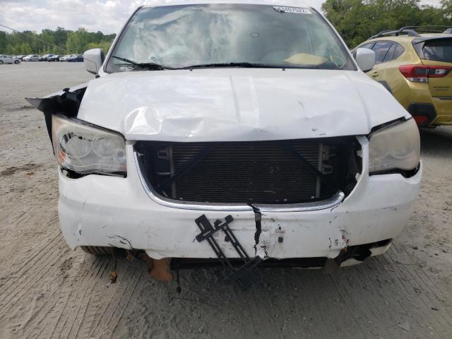 Photo 9 from auction – 2014 CHRYSLER TOWN & COU with VIN 2C4RC1BG8ER211877