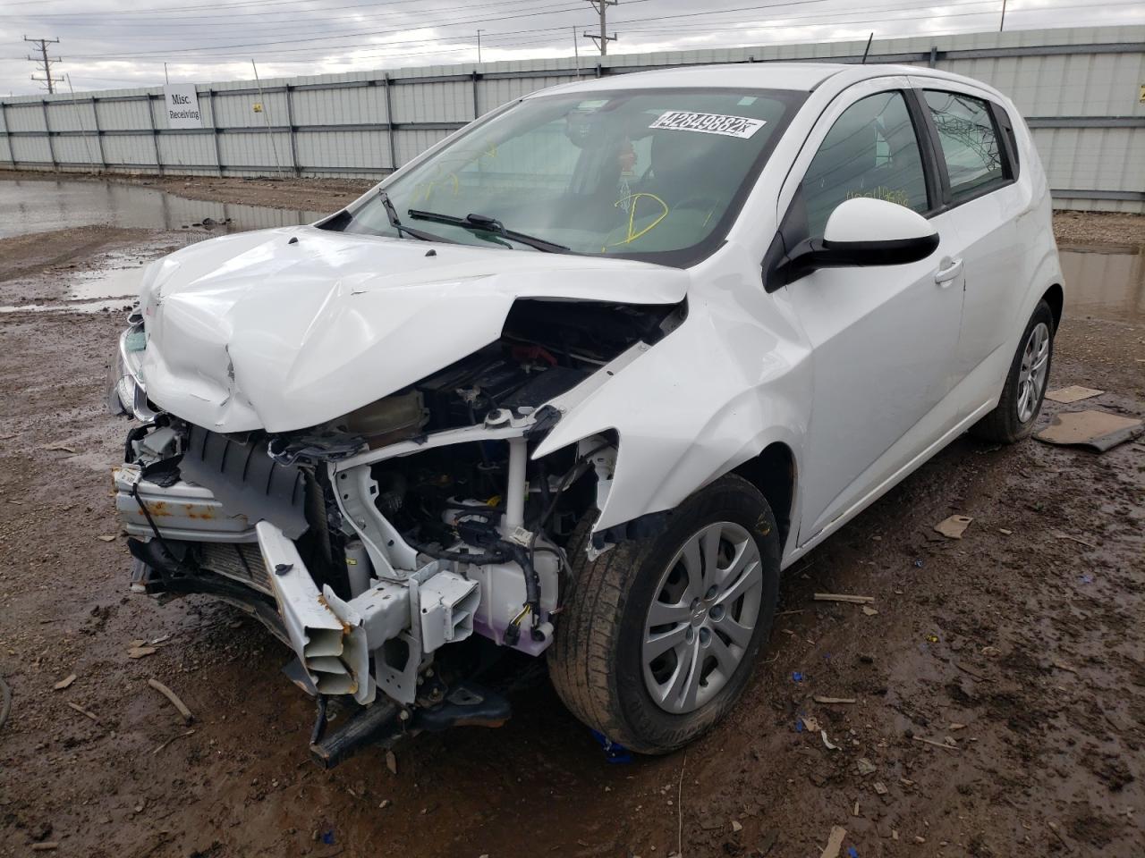 Photo 2 from auction – 2018 CHEVROLET SONIC with VIN 1G1JG6SH4J4104225