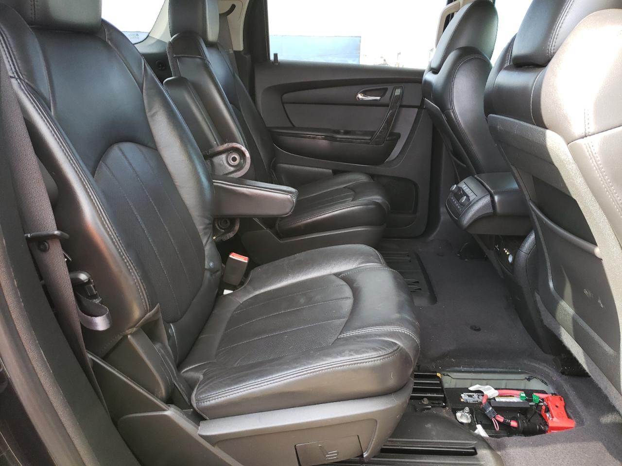 Photo 6 from auction – 2012 GMC ACADIA DEN with VIN 1GKKVTED7CJ232668