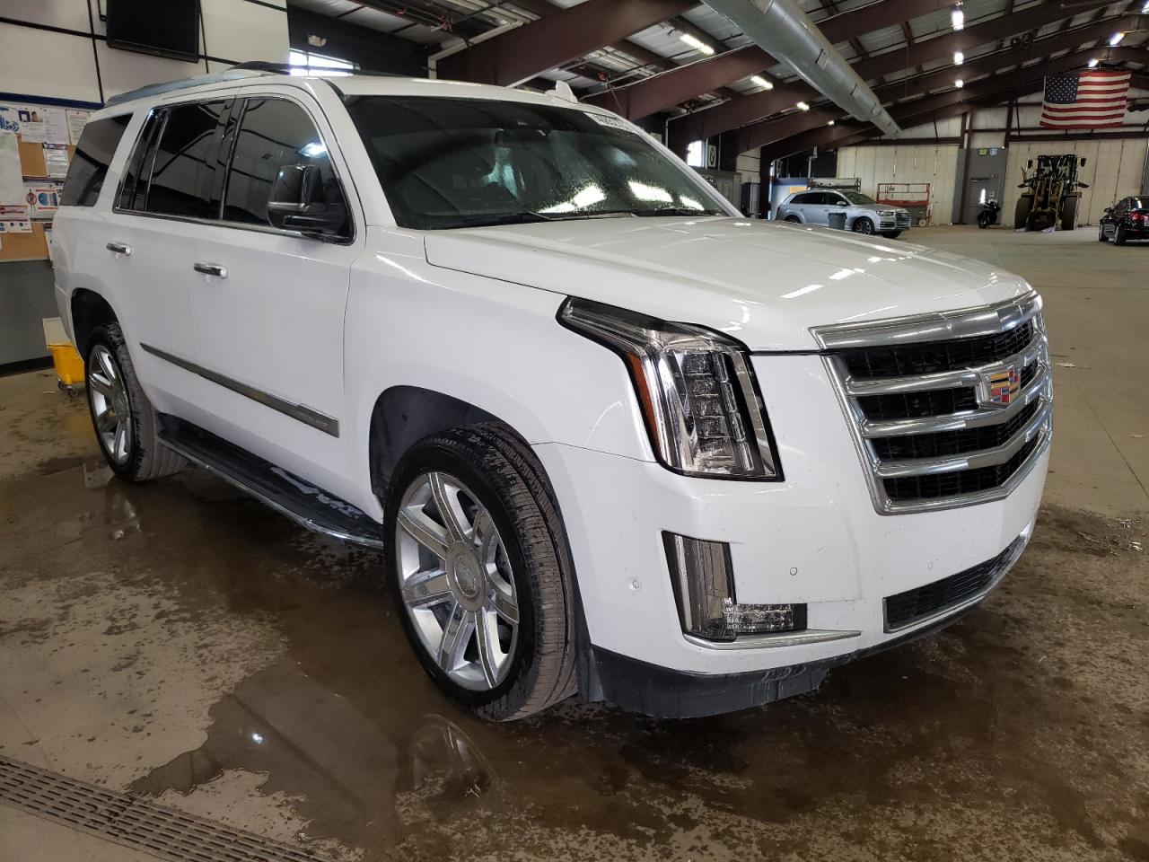 CADILLAC ESCALADE L 2017 with VIN 1GYS4BKJXHR173976 - Photo from auction