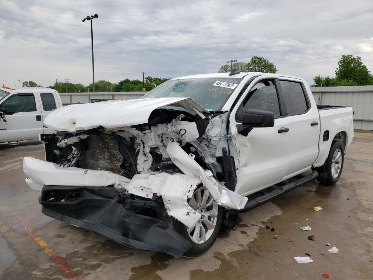 Photo 2 from auction – 2020 CHEVROLET SILVERADO with VIN 3GCPWBEH8LG404378