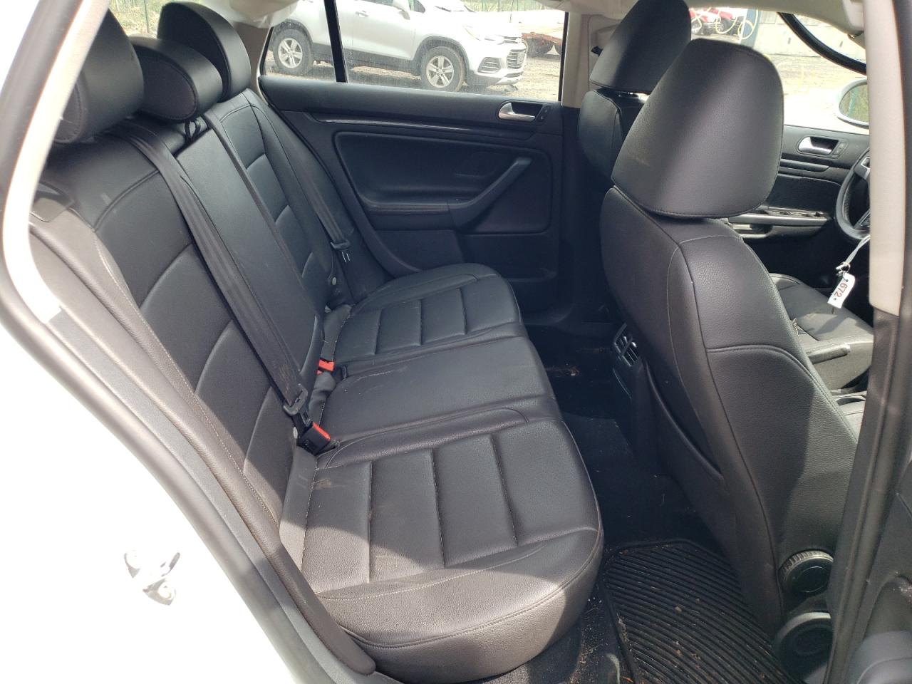 Photo 6 from auction – 2014 VOLKSWAGEN JETTA TDI with VIN 3VWML7AJ9EM615804