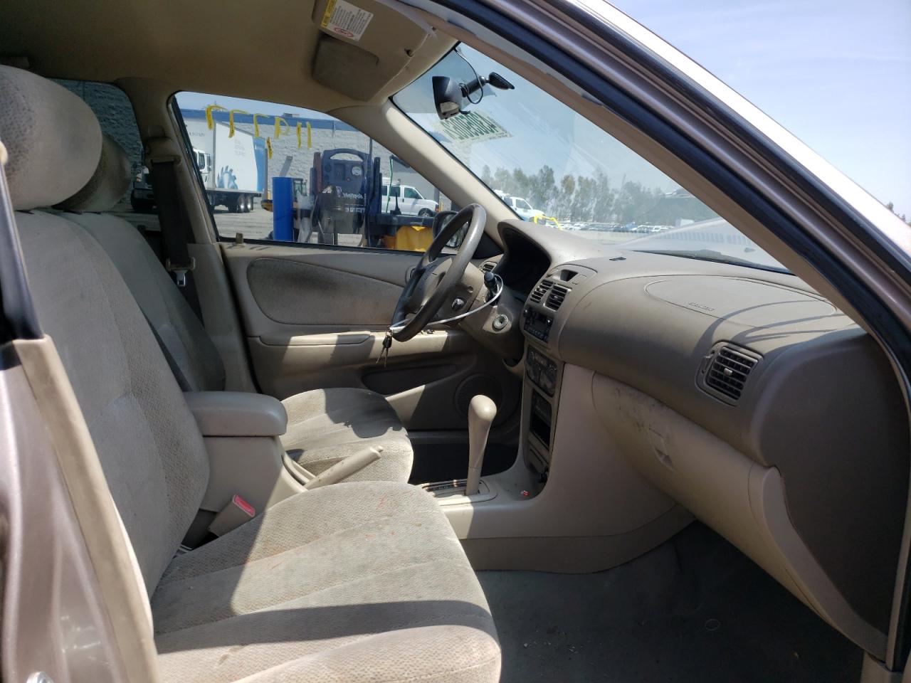 Photo 5 from auction – 2001 TOYOTA COROLLA CE with VIN 1NXBR12E41Z451189