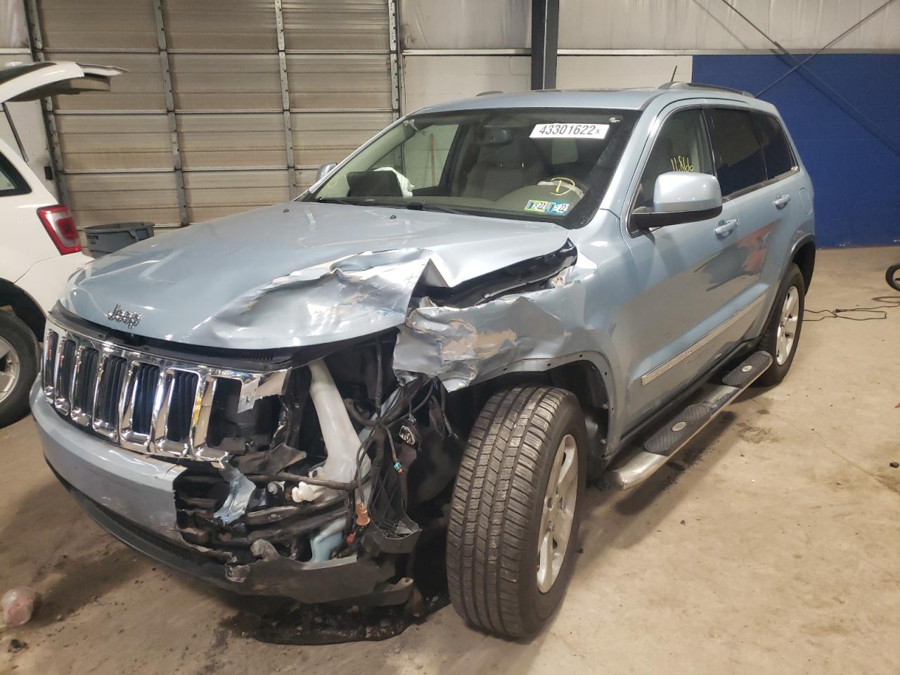 Photo 2 from auction – 2013 JEEP GRAND CHER with VIN 1C4RJFAGXDC503333