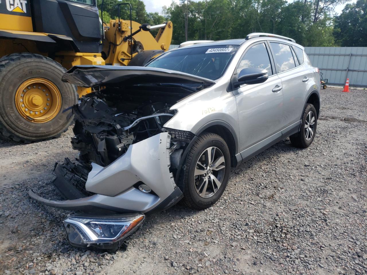 Photo 2 from auction – 2016 TOYOTA RAV4 XLE with VIN 2T3WFREV4GW238683