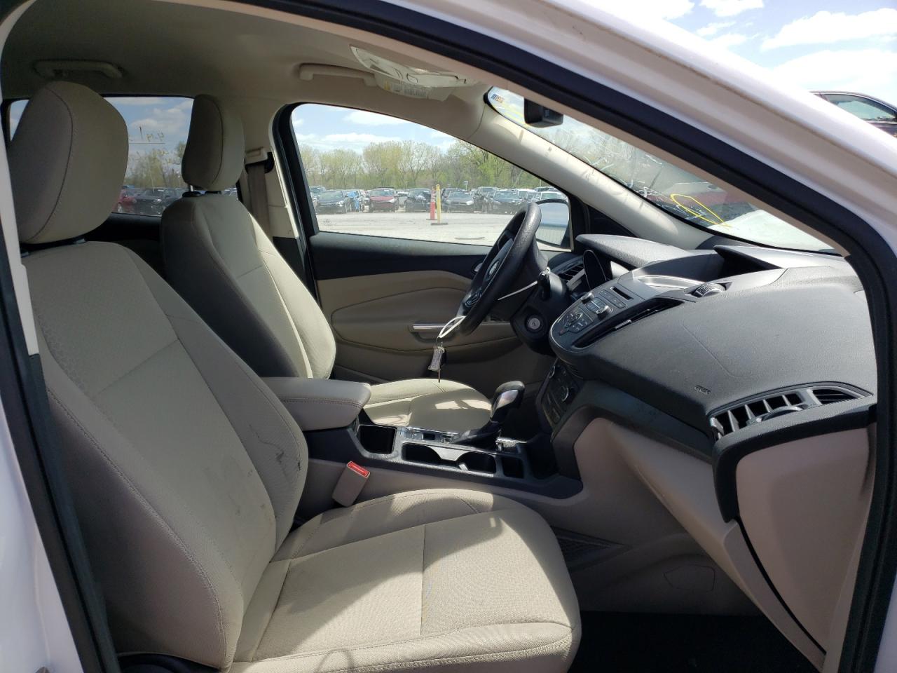 Photo 5 from auction – 2018 FORD ESCAPE SE with VIN 1FMCU0GD3JUB76167