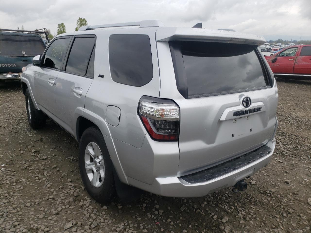 صورة رقم 3 من المزاد - 2016 TOYOTA 4RUNNER SR مع VIN JTEBU5JRXG5332463