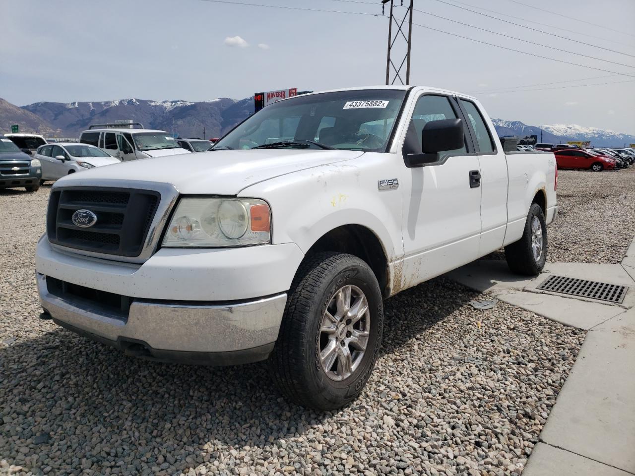 Photo 2 from auction – 2004 FORD F150 with VIN 1FTRX14W24NB85619